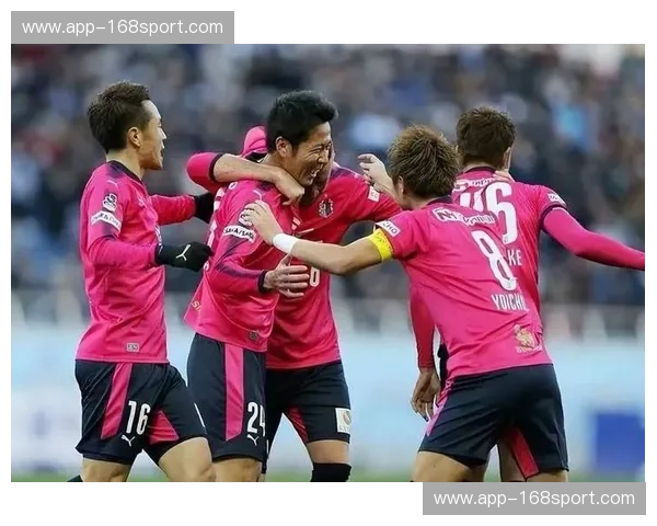 樱花绽放，蓝焰升腾：川崎前锋与水原，一场亚洲足球的青春之约